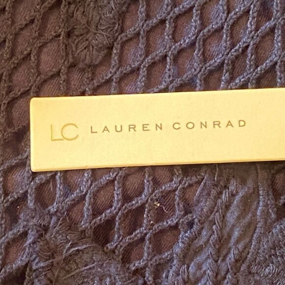 0970 Lauren Conrad Botanical Beauty Navy Blue S Mesh Front Cropped Top NWT - Picture 9 of 11